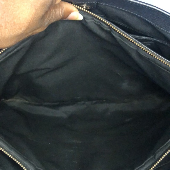 COACH Addison black shoulder tote # 91150. Cross grain leather. 3 compartments. - Picture 16 of 16